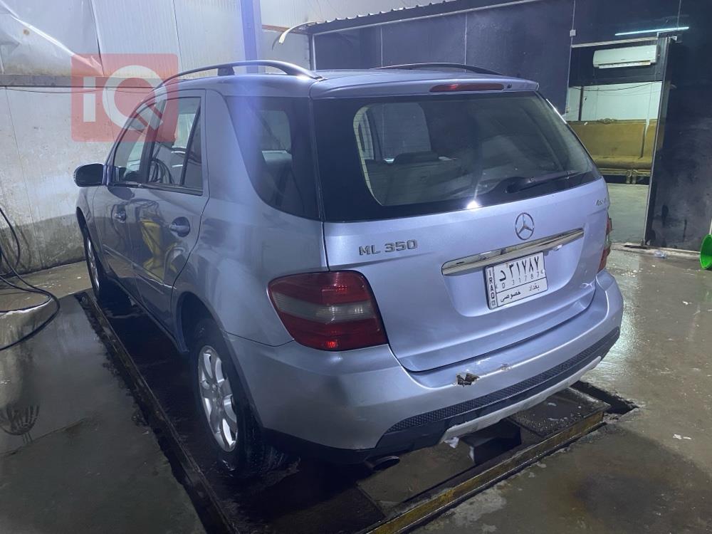 مرسيدس بنز ام ال- كلاس